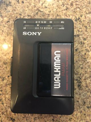 Vintage Sony Walkman Fm Am Radio Cassette Player Wm - F2015