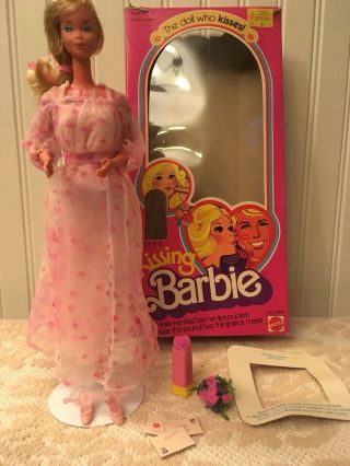 Vintage Kissing Barbie 1978.