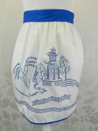 Vintage Half Apron White With Blue Embroidered House Scene Hand Made