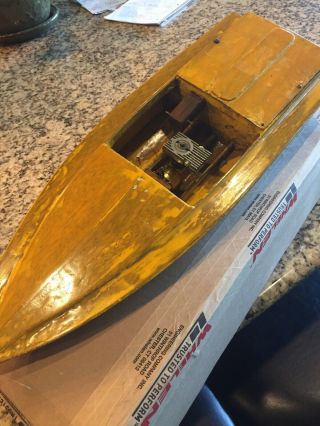 Vintage Cox Goldenbee.  049 Rc Boat