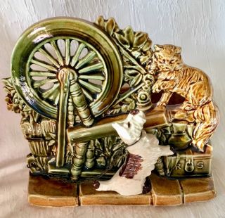 Vintage McCoy Pottery Planter Spinning Wheel with Cat and Dog Scottie 7