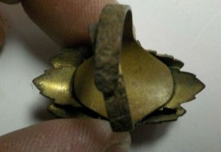 Vintage Carved Coral Bakelite & Brass Floral Adjustable Ring 4