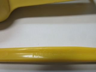 Vintage Tupperware measuring spoons yellow 7 from 1/8 tsp - 1 tbsp Orange peeler 5