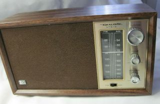 Realistic Mta - 8 Am - Fm Radio Vintage