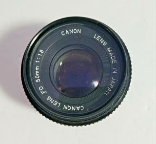 Canon FD 50mm 1:1.  8 F/1.  8 SLR 35mm Camera Lens Vintage Photography 4