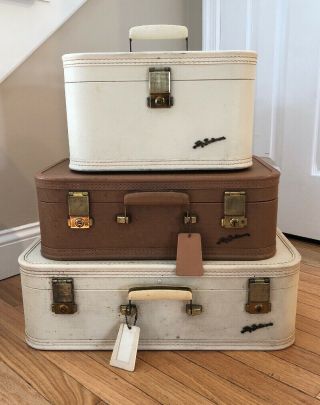 Set Of 3 Vintage Lady Baltimore Luggage Carry - On Suitcases W/keys