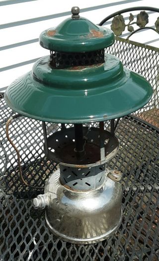 Vintage Coleman Lantern 228d - ?/50 - - Sunshine Of The Night -