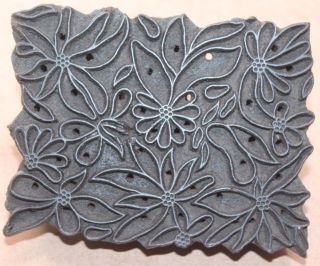 Vintage Traditional Hand Carved Wooden Textile/Fabric/Wallpaper Print Block 046 2