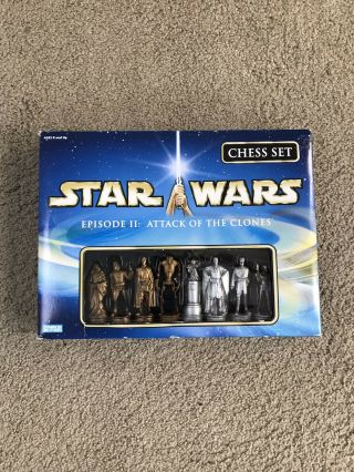 Star Wars Chess Set Episode Ii: Attack Of The Clones 2003 Vintage
