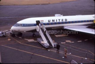United Airlines Sud Se - 210 Caravelle Aircraft At Gate Vintage 1962 Slide Photo