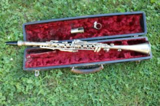 Clarinet Vintage Silver Plaited Cavalier Elkhart Indianna Usa.