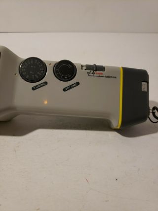 Vintage Battery Powered FM/AM Torch Radio With Siren Gray Wrist Strap Belt Clip 3