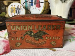 Vintage Union Leader Cut Plug Smoking & Chewing Tobacco Tin Lunch Box Hinged