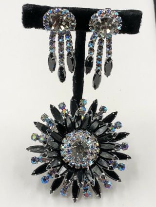 Vtg Juliana D&e Midnight Blue & Ab Rhinestone Tiered Brooch & Clip Earrings Set