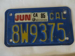 Vintage Vehicle Motorcycle License Plate California 8w9375 Sticker 1985