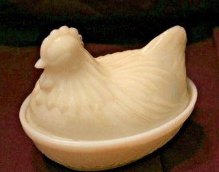 Vintage White Milk Glass Chicken On Nest Small