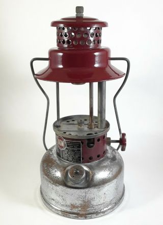 Vintage American Gas Machines Agm Model 3016 Burgundy Single Mantle Lantern
