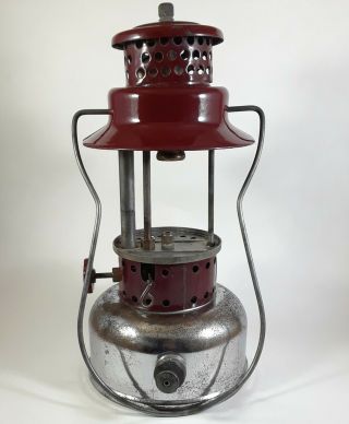 Vintage American Gas Machines AGM Model 3016 Burgundy Single Mantle Lantern 2