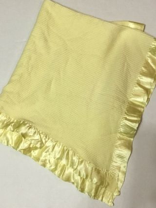 Vtg Baby Morgan Era Blanket Acrylic Thermal Weave Yellow Nylon Binding No Tag