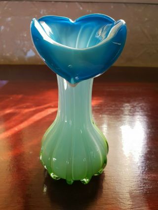 Fabulous Vintage Blue & Green Swirl Jack In The Pulpit Glass Vase