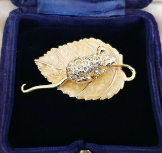 Vintage Sp Style Jewellery Enamel Lily Leaf & Rhinestone Mouse Duet Brooch Pin