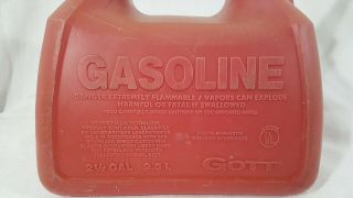 Vintage Rubbermaid GOTT 2.  5 Gallon Gas Can Red Vented Plastic Model 1226 Pre Ban 2