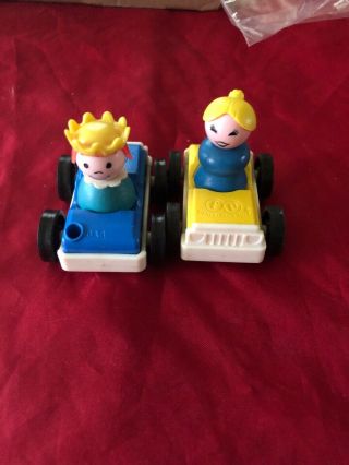Vintage Fisher Price Little People 2 Cars And 2 People