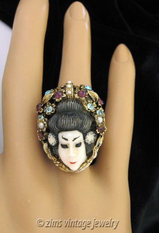Vintage Rare Selro Gold Enamel Geisha Girl Head Rhinestone Figural Cocktail Ring