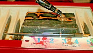 Desk Top Marble Finish Vintage Single Pen Desk Set & Fountain Pen
