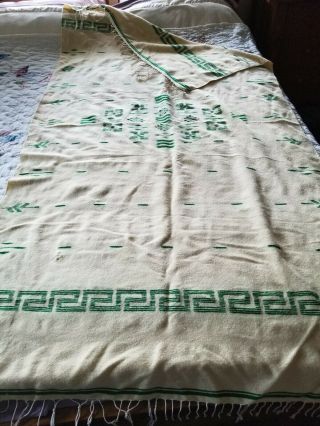 VTG Wool Green & Cream Serape Blanket Wrap Camp Cottage 74x41 Fringed few flaws 4
