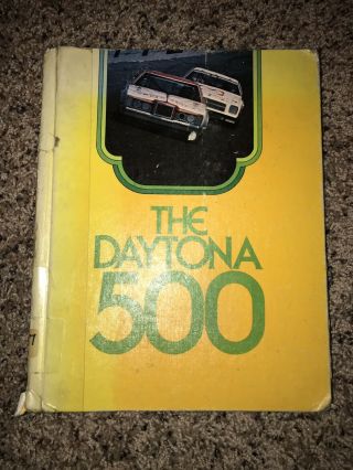 Vintage Book 1976 Daytona 500 Racing Nascar Old School Rare Sports Classic