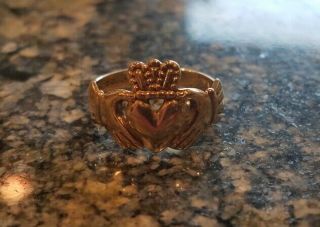 Vtg 9 Karat Solid Yellow Gold 375 Claddagh Ring Made In Ireland Size 4