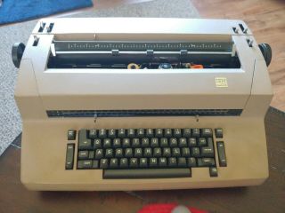 Vintage Ibm Correcting Selectric Ii Typewriter - Beige