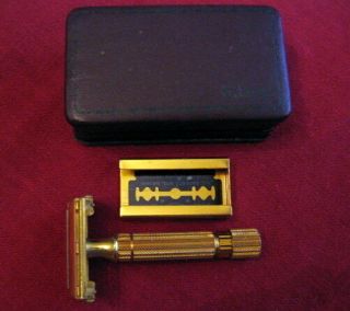 Vintage Gold Plated Gillette Aristocrat Safety Razor with Box 2