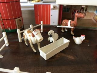 Vintage Fisher Price Little People Farm Barn Silo And Accessories 915 1986 2
