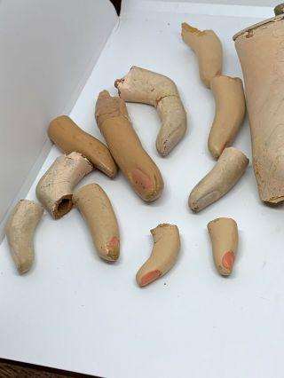 Vintage Female Mannequin Hand Broken With Extra Fingers Creepy Halloween Prop 2