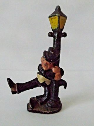 Vtg Drunk On A Lamp Post Painted Cast Iron Bottle Opener Man Holding Green Post