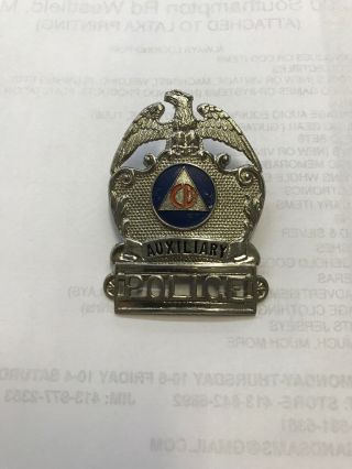 Vtg Obsolete U.  S.  Civil Defense Auxiliary Police Visor Cap Badge Screw Back