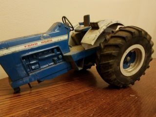 Ertl (die Cast Vintage Ford 8000 Toy Tractor 1/12 Scale Restoration.