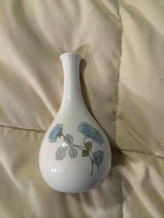 Vintage England Wedgwood Bone China Ice Rose Floral Vase
