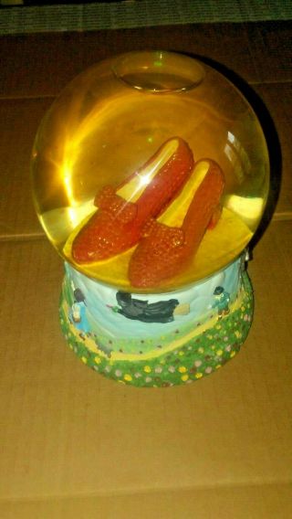 Vintage Wizard Of Oz Snow Globe Red Slippers 1997 Turner Entertainment