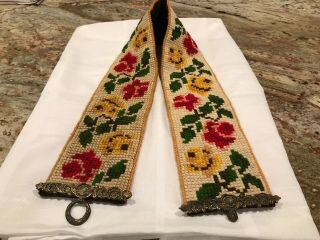 Vintage Needlepoint Floral Bell Pull Wall Decor Decorative Hardware 5” X 47”