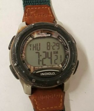 Vintage Mens Timex (realtree) Digital Watch.  Light Doesn 