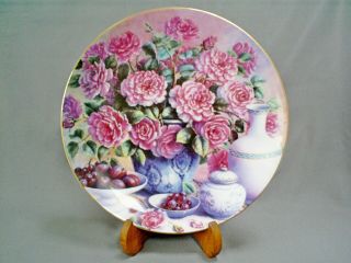 Vintage Wedgwood Music Of Flowers Plate/melody Of Roses By Trisha Hardwick