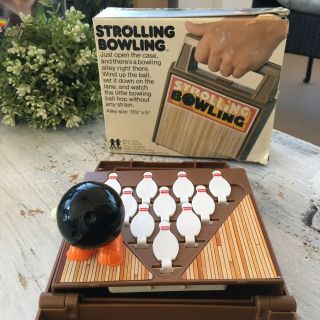 Vintage Tomy 7071 Strolling Bowling Game Portable Bowling Alley Case