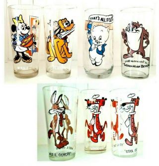 7 Vintage Cartoon Glasses,  Disney & Warner Bros,  Pepsi /arby 