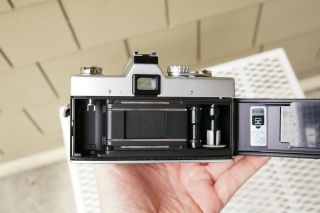 VTG Minolta SRT 201 35mm Film Camera body ROKKOR - X 45mm f/2 Lens Student Set 5