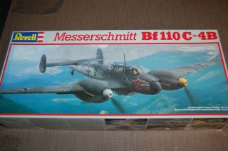 Vintage Revell 1/32 Messerschmitt Bf.  110c - 4b Zerstorrer German Luftwaffe Fighter