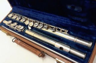 Vintage Gemeinhardt Co Inc M2 Flute And Case Elkhart Indiana 208002 Usa