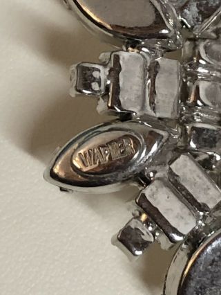 Stunning Vintage Signed Warner Clear Crystal Rhinestone Brooch 2” Silver - Tone 8